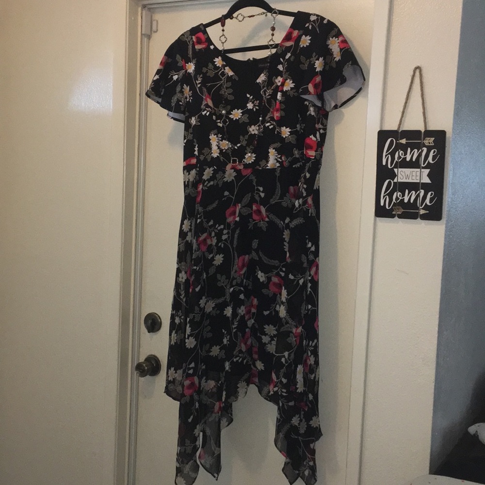 Floral dress, worn once